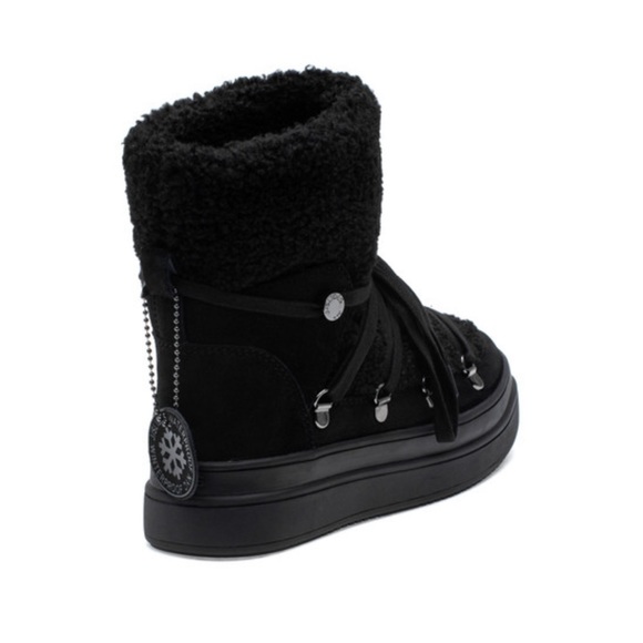 J/SLIDES BLACK SUEDE “Newbie” faux shearling waterproof Black Suede Boots Sz9 - Picture 5 of 9